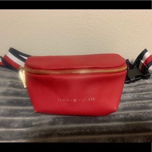 Tommy Hilfiger Belt Bag!